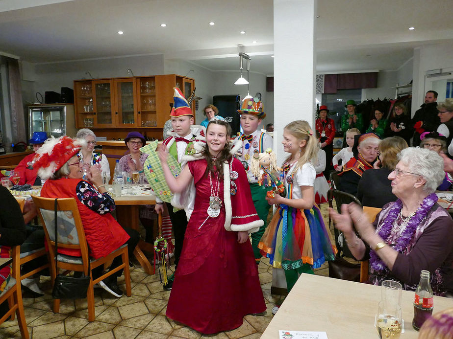 Frauenkarneval der kfd im Landhotel Weinrich (Foto: Karl-Franz Thiede)